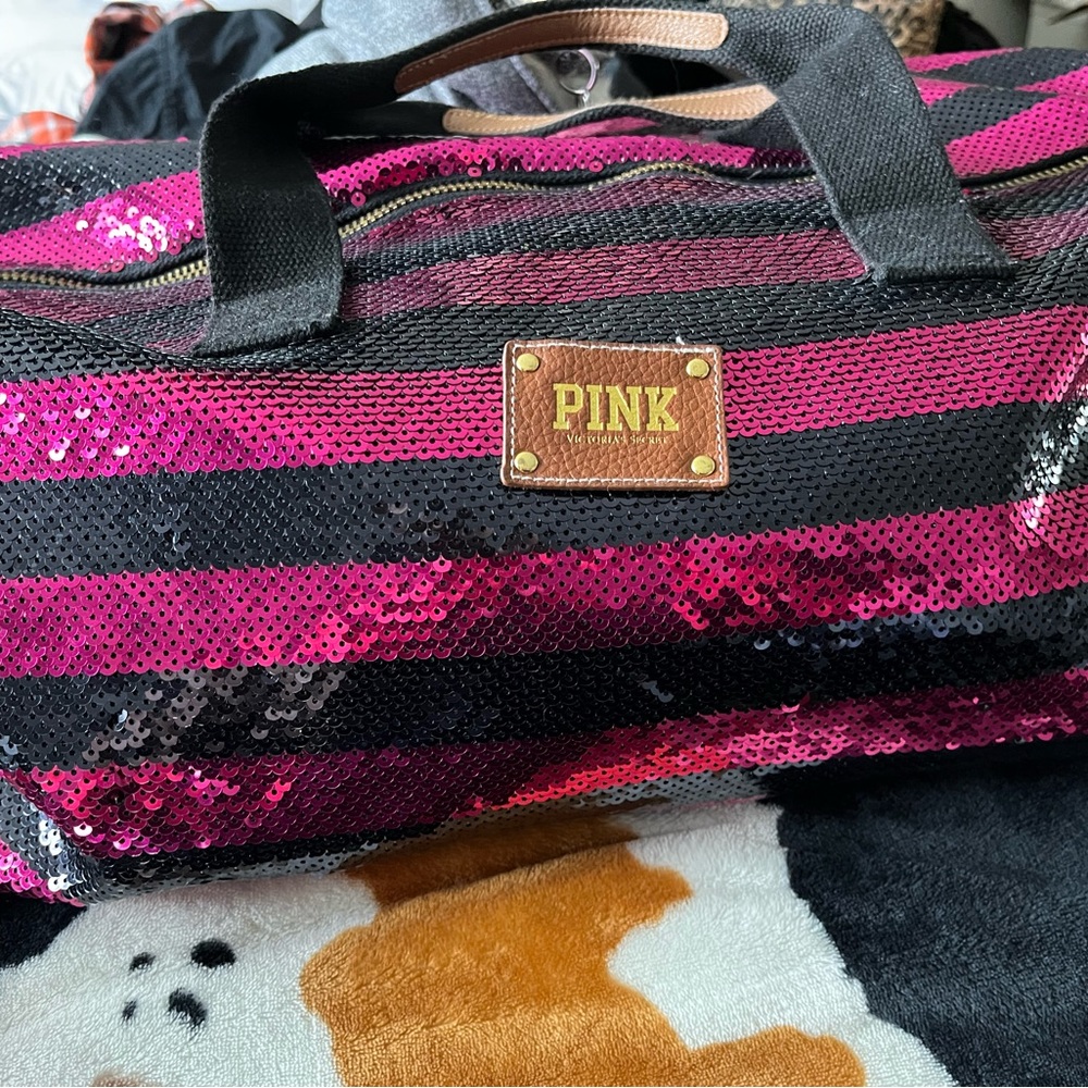Victoria secret duffel